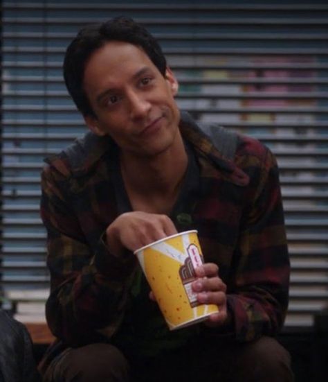 abed nadir community tv nbc sitcom Abed Nadir, Danny Pudi, Community Tv Show, Community Tv, Community Show, Community College, Best Shows Ever, Movies Showing, Serie Tv