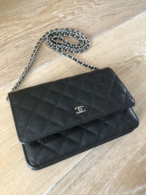 Wallet On Chain, Back Pocket, Chanel Bag, Thread, Chanel, Wallet, Chain