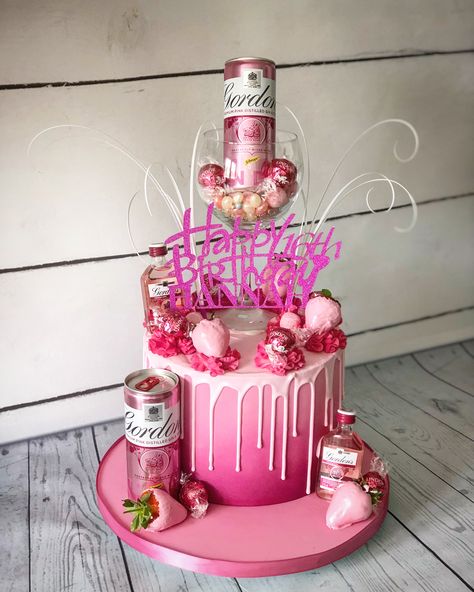 Pink gin drip cake with Lindt chocolates and chocolate dipped strawberries #pinkgincake Gin Cake, 18th Birthday Cake For Girls, Alcohol Birthday Cake, 21st Birthday Cake For Girls, Birthday Cake Shots, Cake Shot, Cake Drip, Alcohol Cake, Cake Shots