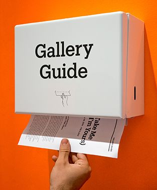 Gallery Guide Dispenser | More متحف فني, Interaktives Design, معرض فني, Exhibition Display Design, Unconventional Design, Museum Exhibition Design, Design Club, Interactive Exhibition, Jewish Museum