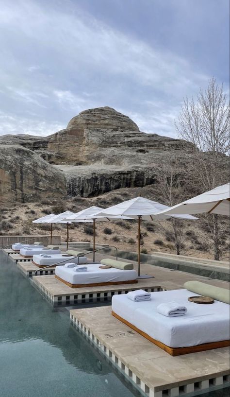 Amangiri Hotel, Amangiri Resort, Aesthetic Instagram Stories, Kelsey Merritt, Luxury Wellness, Maiden Home, Travel Aesthetics, Good View, Wellness Resort