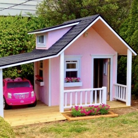 Princess Playhouse Outdoor, Mini House For Kids, Playhouse With Garage, Play Houses For Kids, Kids Play Houses, Play House Ideas, Kids Outdoor Spaces, Kids Play House, Outdoor Playhouses