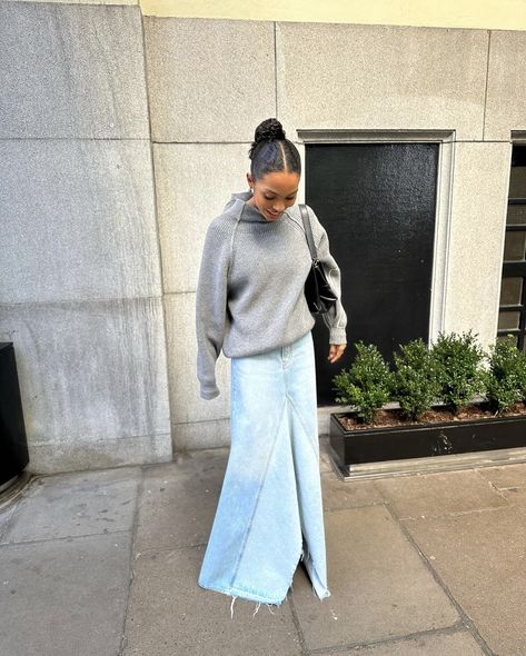 Yara Shahidi Outfits, Yara Shahidi Hairstyles, Yara Shahidi Style, Cute Modest Outfits, Modest Fashion Outfits, Cute Skirts, Outfit Inspo Fall, New Wall, Elegant Fashion