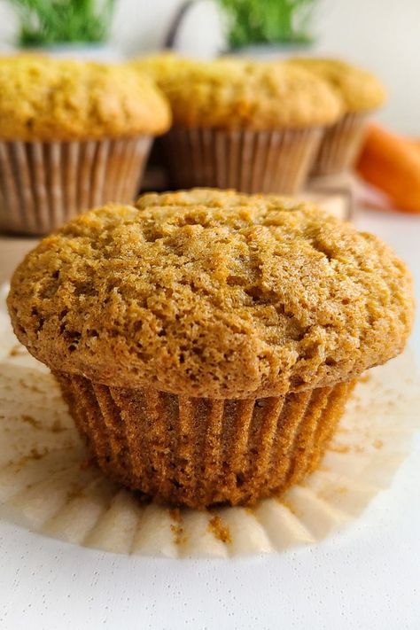 Best Carrot Muffins, Carrot Muffins Easy, Carrot Cake Muffin Recipe, Carrot Muffin Recipe, Bakery Muffins, Bakery Style Muffins, Carrot Cake Muffins, Carrot Muffins, Homemade Muffins