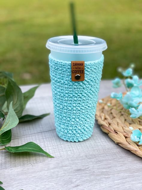 Free Crochet Pattern: Sunshine Iced Coffee Cup Cozy - Avery Lane Creations Crochet Tumbler Cozy Free Pattern, Cup Koozies Crochet, Crochet Iced Coffee Cozy Pattern Free, Crochet Iced Coffee Cozy Pattern, Crocheted Koozies, Crochet Starbucks Cup Cozy, Crochet Koozie Pattern Free, Crochet Iced Coffee Cozy, Crochet Coffee Cozy Free Pattern