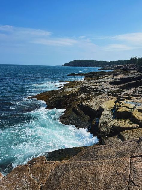 Travel Maine | spontaneous trip to Maine w/ no itinerary  | Facebook Maine Travel Itinerary, Maine Road Trip Itinerary, Maine Itinerary Road Trips, Map Of Maine Coastline, Travel Maine, Trip To Maine, Maine Travel, Maine, Bucket List