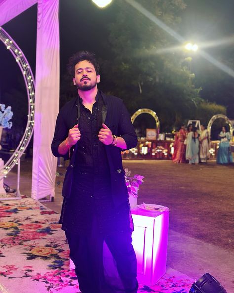 Who says black is boring? ♣️♠️ . . . . [Black kurta Transparent kurta Black dhoti Nehru jacket Sherwani Monochrome Dapper Stylish Traditional Indian wedding Celebration] Black Dhoti, Kurta Black, Black Kurta, Nehru Jacket, Traditional Indian Wedding, Nehru Jackets, Wedding Celebration, Traditional Indian, Who Said