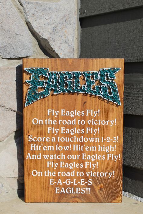 Eagles Football Diy Crafts, Superbowl Party Decorations, Team Dinner, Football Diy, Go Eagles, Engraving Ideas, Football Decorations, Eagles Football, Carpentry Diy