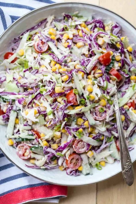 A great corn tomato red cabbage salad recipe with a homemade mayo dressing! Cabbage Salad Recipe, Red Cabbage Recipes, Red Cabbage Salad, Garlic Dressing, Cabbage Salad Recipes, Summer Corn Salad, Best Salad Recipes, Spring Salad, Cabbage Salad