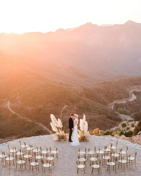 Loft Wedding Ceremony, Malibu Rocky Oaks, Riverside Weddings, Wedding Reception Planning, Wedding Ceremony Ideas, Stunning Wedding Venues, Cheap Wedding Venues, Malibu Wedding, California Wedding Venues