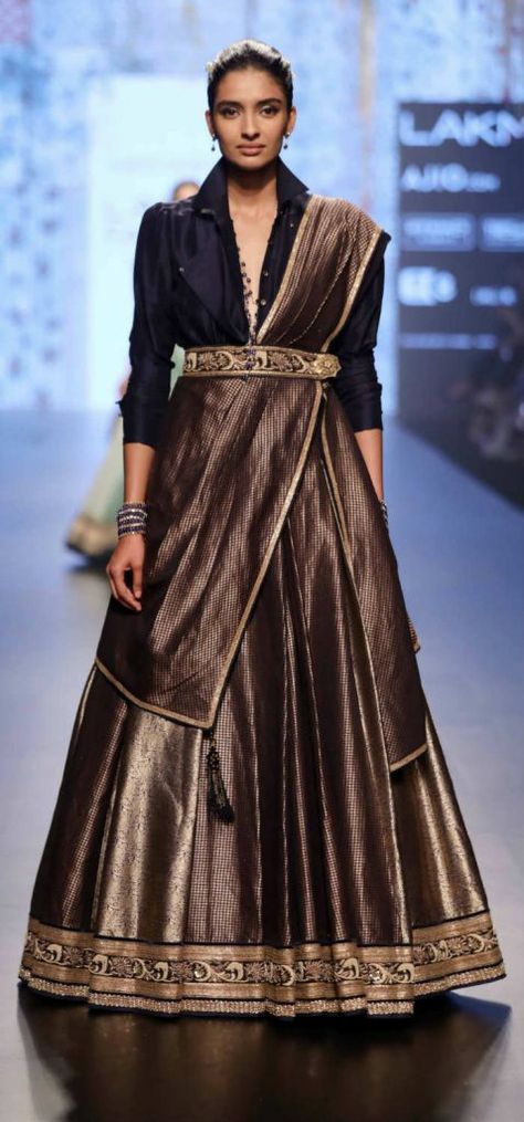 Shirt And Lehenga Outfit, Belt Lehenga, Indowestern Lehenga, Lehenga Pattern, India Fashion Week, Anita Dongre, Design Blouse, Lehenga Style, Western Dress