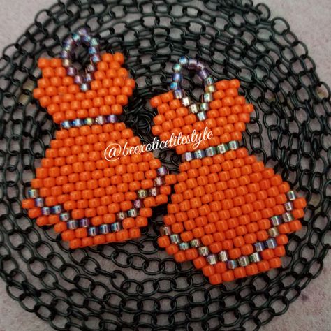 Orange Shirt Earrings, Orange Shirt Beaded Earrings, Orange Crafts, Metis Beading, Beaded Orange, Pie Designs, Red Bead Earrings, Orange Craft, Dress Earrings