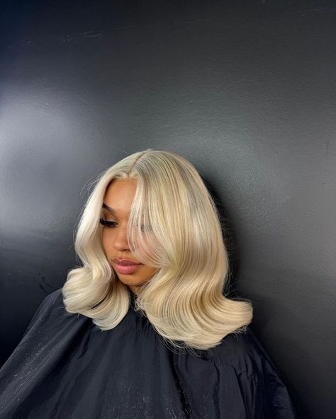 Blonde Lace Wig, Website Bio, Wigs Hairstyle, Hd Lace Wigs, Frontal Wig Hairstyles, Trendy Products, Hairstyle Inspiration, Dope Hairstyles, Hair Laid