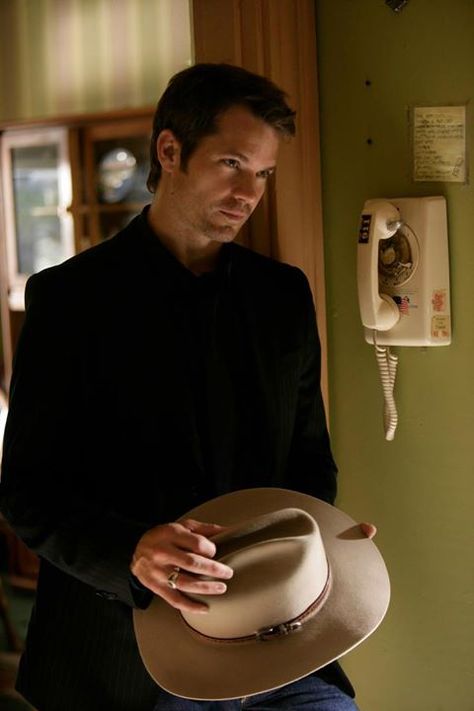 Timothy Olyphant as Raylan Givens Margo Martindale, Raylan Givens, Walton Goggins, Lance Gross, Morris Chestnut, August Alsina, Michael Ealy, Timothy Olyphant, Shemar Moore