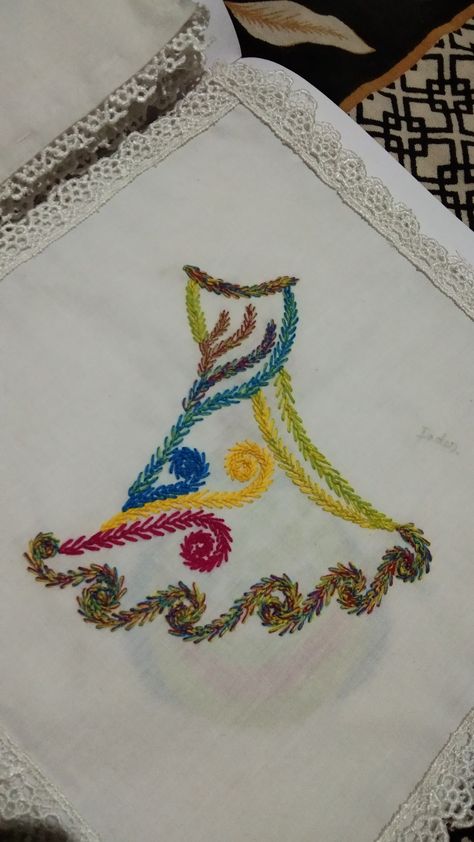 Fish Bone Stitch, Aari Stitches, Aari Motif, Bullion Rose, Handwork Design, Mouse Drawings, Embroidery Pictures, Christian Drawings, Shape Coloring Pages