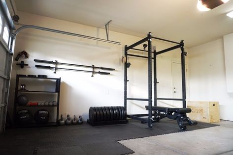 Home Garage Gym, Garage Gyms, Home Gym Garage, Gym Setup, Strength And Conditioning, Home Gyms, Rogue Fitness, Gym Photos, Arnold Classic