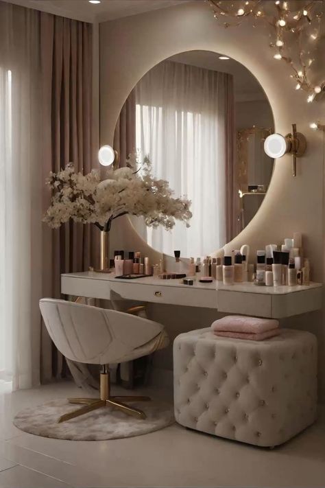 Bedroom Side Mirror Ideas, Classy Small Bedroom, Interior Mirror Wall, Bedroom Mirror Decor, Modern Bedroom Vanity, Bedside Tables Ideas, Mirror Decor Bedroom, Bedroom Vanity Ideas, Bedroom Mirror Ideas