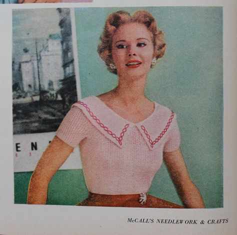 free vintage 1950s crochet blouse collar pattern from Va-Voom Vintage Collar Crochet Pattern, 1950s Crochet, Crochet Blouse Free Pattern, Vintage Crochet Dresses, 1950 Women, Blouse Collar, Black Crochet Dress, Vintage Crochet Patterns, Mode Crochet