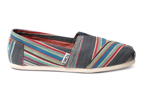 (5) Denim Stripe Womens Classics Espadrille Style Beach Footwear - TOMS Made in Denim Shoes, Espadrilles & Stitchouts 2013 Spring Summer - Desert Botas, Outdoor Boots & Beach Footwear Toms Shoes Women, Cheap Toms Shoes, Disney Toms, Toms Shoes Outlet, Breaking In, Denim Shoes, Womens Toms, Shoes Outlet, Toms Shoes