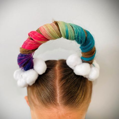 Lorraine Baldock on Instagram: “Summer, rainbow hair 🌈🌈 . . . #crazyhair #crazyhairday #crazyhairdayatschool #hairstyles #easyhair #hairup #hairupdo #hairstyle #hairgoals…” Crazy Hair Day Ideas, Hair Projects, Crazy Hair Day, Crazy Hair Day At School, Pretty Princess, Crazy Hair Days, Creative Hairstyles, Quick Hairstyles, Instagram Summer