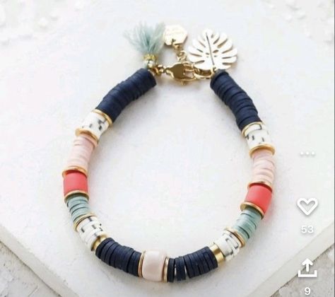 Perle Heishi, Heishi Jewelry, Polymer Clay Bracelet, Bracelets Handmade Diy, Trendy Bracelets, Clay Bracelet, Diy Bracelets Patterns, Diy Bracelet Designs, Beads Bracelet Design