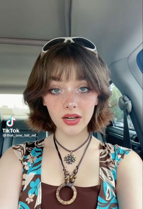 Shirt Haircuts With Bangs, Shoulder Length French Bob With Bangs, Short With Bangs Hairstyle Women, Shirt Hair With Bangs Hairstyles, Round Face Short Hair With Bangs, Short Bob Hairstyles Bangs, Short Cute Haircuts With Bangs, Short Hair Ideas Haircuts With Bangs, Short Haircuts With Bangs Round Face