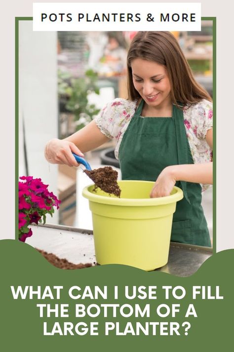 What Can I Use to Fill The Bottom of a Large Planter? Patio Planter Ideas Plant Pots, Planter Front Door, Cheap Planters, Ornamental Grass Landscape, Front Porch Flower Pots, Patio Flower Pots, Large Garden Pots, Deer Resistant Garden, Big Planters