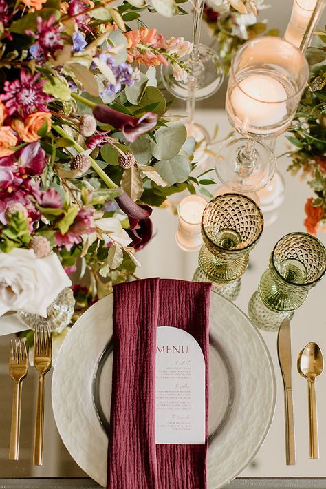 pantone 2023 color of the year viva magenta Pantone 2023 Wedding, Viva Magenta Pantone 2023 Wedding, Pantone Wedding Colors 2023, Viva Magenta Wedding Decor, Magenta Tablescape, Fig Theme Wedding, Viva Magenta Wedding Theme, Viva Magenta Color Combination, Green And Magenta Wedding