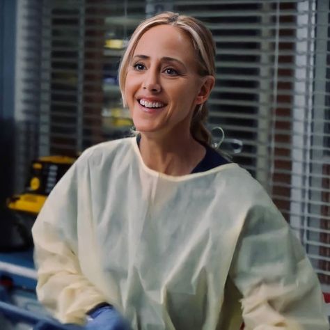 Teddy Altman, Kim Raver, Mark Sloan, Grays Anatomy, Dance It Out, Medical Aesthetic, Private Practice, Grey Baby, Tv Characters