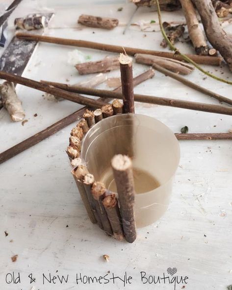 Making a barrel for a wishing well with a lid & twigs.. #wishingwell #fairyfurniture #fairy #fairygarden #makethings #prettythings #create… Fairy Garden Furniture, Fairy House Diy, Fairy Garden Crafts, Fairy Garden Designs, Fairy Furniture, Faeries Gardens, Mini Fairy Garden, Fairy Crafts, Fairy Garden Houses