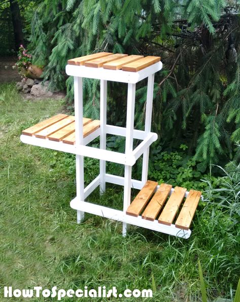 Plant Stand Made From Pallets, Diy Tiered Plant Stand Outdoor, Make A Plant Stand, How To Build Steps, Plant Stands Outdoor, Modern Plant Stand, Wooden Plant Stands, Plant Shelf, Wood Plant Stand