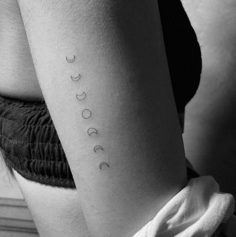 Lunar Cycle Tattoo Minimalist, Fine Line Moon Phase Tattoo, Moon Cycle Tattoo Spine, White Moon Tattoo, Simple Moon Phases Tattoo, Mini Moon Tattoo, Moon Arm Tattoo, Moon Phase Tattoo, Tattoo Band