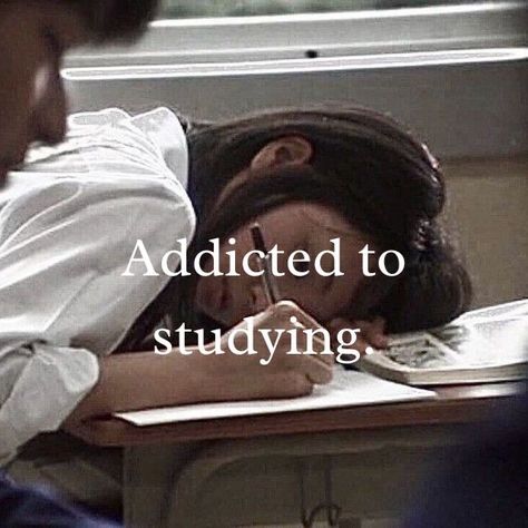 Studyholic Aesthetic, High Achiever Student Aesthetic Quotes, Study Addict, Studying Hard Aesthetic, Study Girl Aesthetic, Study Inspo Aesthetic, Beauty With Brain, Studying Vibes, Studying Inspo Motivation