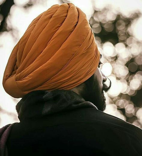 #Turban #TurbanStyle #photography#photoshoot#Sardar#Style#TurbanColour #pagg#Colour #karan Sewing Ribbon Flowers, Kurta Pajama Punjabi, Cute Lab Puppies, Bridal Chura, Clothing Store Design, Guru Pics, Wedding Couple Photos, Big Men Fashion, Wedding Couple Poses Photography