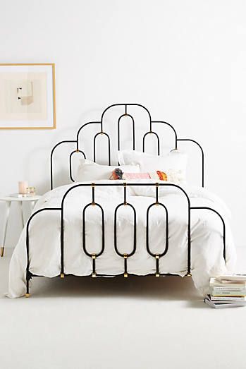 Deco Bed White Bed, Iron Bed, Style Deco, Remodel Bedroom, Home Fashion, Guest Bedroom, 인테리어 디자인, Home Decor Accessories, Bedroom Inspirations