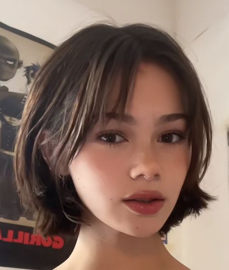 Pin Straight Short Hair, Shoulder Length Pixie Haircut, Short Haircut Brown Hair, Whispy Baby Bangs Short Hair, Short Length Hair With Bangs, Very Short Layered Hair, Short Neck Haircut, Small Head Hairstyles, Short Thick Haircut