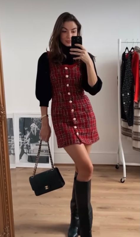 Tweed Jumper Dress, Casual Red Dress Outfit Winter, Red Tweed Dress Outfit, Tweed Christmas Outfit, Red Tweed Outfit, Red Checkered Skirt Outfit, Checked Dress Outfit, Red Dress Outfit Winter, Plaid Shirt Dress Outfit