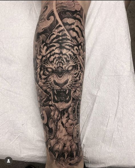 Wrap Around Tiger Tattoo, Japanese Tiger Leg Tattoo, Japanese Tiger Tattoo Design For Men, Japanese Tattoos For Men Arm, Japanese Tattoo Art Forearm, Samurai And Tiger Tattoo, Tiger Tattoo Design Men Forearm, Tiger Calf Tattoo, Tiger Shin Tattoo