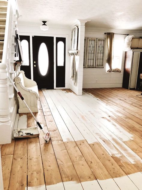 Wood Painted Floors, Painted Hardwood Floors Colors, Farmhouse Floors Ideas, Whitewashed Wood Floors, Paint Hardwood Floors Diy, Painted Wood Floors Ideas Kitchen, Painted Hardwood Floor Ideas, Paint Floors Wood, Painted Hardwood Floors Old Houses