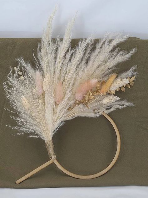 Pampas Grass Cake, Grass Cake, Dried Flower Cake, Oh Baby Cake, Wedding Planning Boards, Elegant Cake Design, Flower Cake Topper, Oh Baby Cake Topper, Grass Wreath