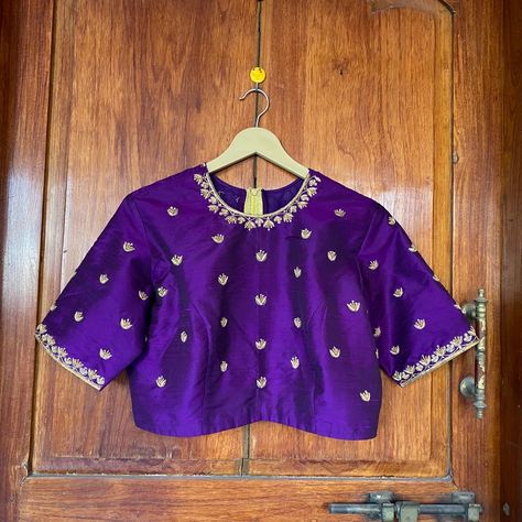 Buy Pure Silk Hand Embroidery Blouse / Saree Maggam Blouse / Red Online in India - Etsy Glass Beads Work On Blouse, High Neck Maggam Work Blouse Designs, Purple Blouse Work Designs, Purple Blouse Designs, Saree Blouse Modern, Zardosi Blouse, Embroidery Blouse Saree, Hand Embroidery Blouse, Handwork Saree