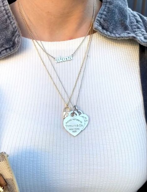 Tiffany Necklace Aesthetic, Gold Tiffany Necklace, Jewelry Combo, Return To Tiffany Necklace, Tiffany And Co Earrings, Dream Necklace, Tiffany And Co Jewelry, Tiffany And Co Necklace, Necklace Outfit