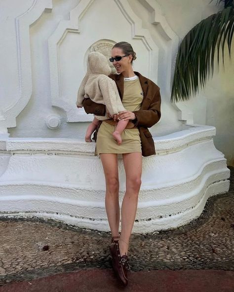 Boat shoes are back: here's how the fashion set is styling them - see photos | HELLO! Mango Looks, Pernille Teisbaek, Shoe Trend, Yellow Sunglasses, Preppy Chic, Athletic Looks, 1m Followers, Fashion People, The Unexpected