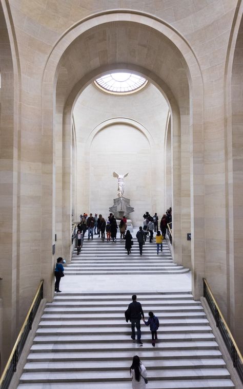 Winged Victory of Samothrace: Exploring the History of the Nike Statue Nike Statue, Nashville Museums, Winged Victory Of Samothrace, Winged Victory, Famous Sculptures, Acoustic Covers, Greek Sculpture, Louvre Paris, Cool Landscapes