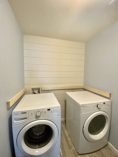 Diy Laundry Room Makeover, Blue Accent Wall, Diy Laundry Room, Laundry Room Countertop, Diy Garage Work Bench, Garage Mudroom, Diy Garage Storage Cabinets, Laundry Room Wallpaper, Blue Accent Walls