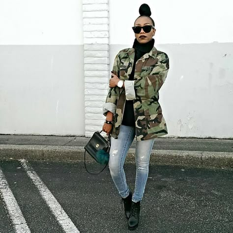 Black Girls Killing It on Instagram: “#BGKI #blackandkillingit #teamBGKI @kekecameron” Camo Jacket Outfits For Women, Camo Jacket Outfits, Camo Jacket Outfit, Camouflage Jacket, Camo Jacket, Jacket Outfit, Fall Winter Fashion, Fall Looks, Fall Winter Outfits