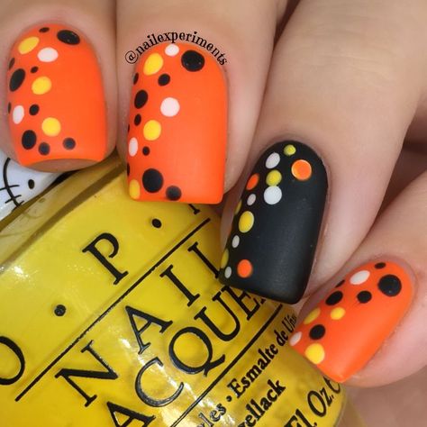 How cute are these Halloween polka dot candy corn nails?! This Halloween nail art look was super EASY… | Candy corn nails, Halloween nails easy, Halloween nails diy Nail Designs Candy Corn, Red Rum Nails Halloween, Candy Corn Manicure, Cute Easy Halloween Nail Designs, 3 Color Dip Powder Nails, Candy Corn Halloween Nails, Halloween Polka Dot Nails, Halloween Nail Art Easy Step By Step, Halloween Nails Design Ideas