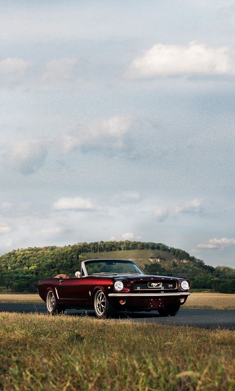 Old Mustang Convertible, Retro Cars Wallpaper, 70s Mustang, Mustangs Cars, 65 Ford Mustang, 1972 Mustang, 60s Mustang, 1965 Mustang Convertible, 1965 Ford Mustang Convertible