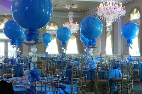 Swim Themed Balloon Centerpiece Blue Marble Balloon Centerpiece with Logo Cutout & Floating Swimmers Balloon Inside Balloon, Gallery Party, Tulle Balloons, Marble Balloons, Balloon Centerpiece, Deco Ballon, Bar Mitzvah Party, Jumbo Balloons, Gender Reveal Balloons