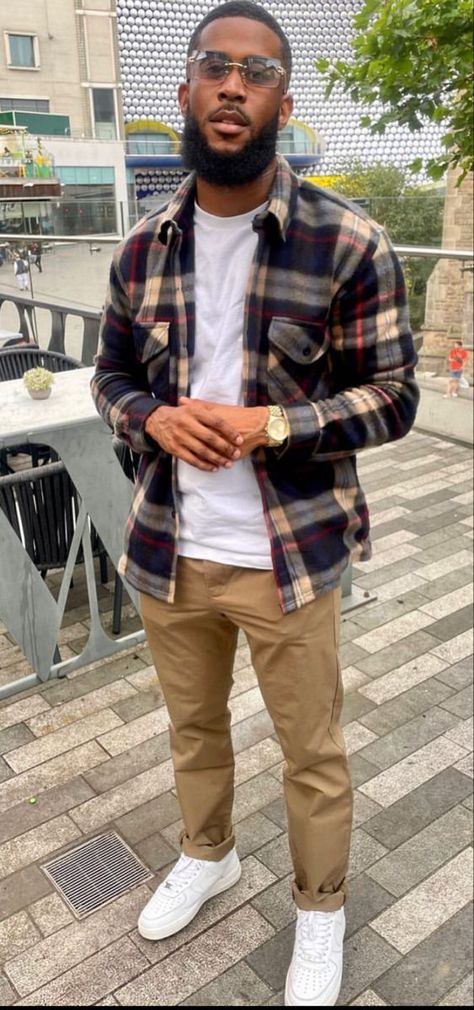 Mens Fashion Casual Dark Skin, Men’s Casual Date Night Outfit, Men’s Business Casual 2022, Casual Black Man Outfit, Mens Fall Fashion Casual Urban, Big Mens Fall Fashion, Black Men Thanksgiving Outfit, Thanksgiving Outfit Men Casual, Black Man Date Night Outfit